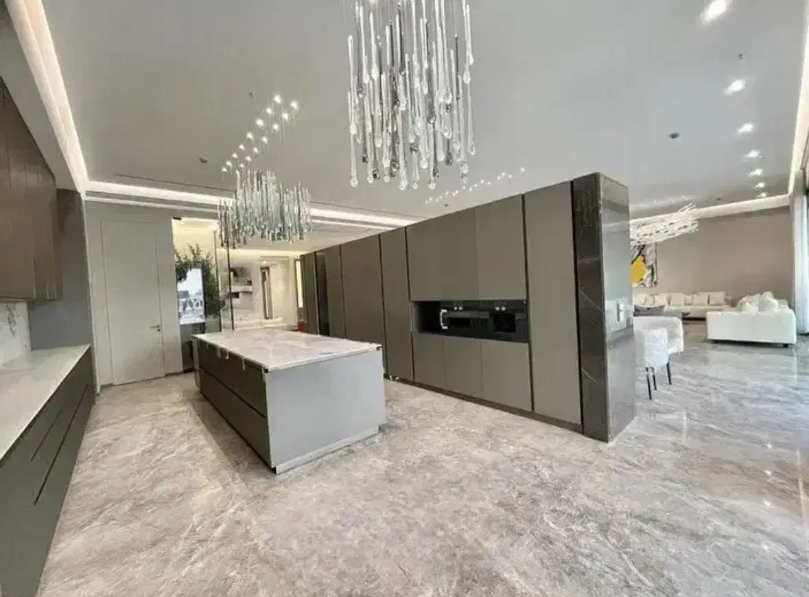 واحد ۱۲۰ متری ۲ خواب/نورگیر جنوبی عالی|اجارهٔ آپارتمان|شیراز, شهرک گلدشت محمدی|دیوار