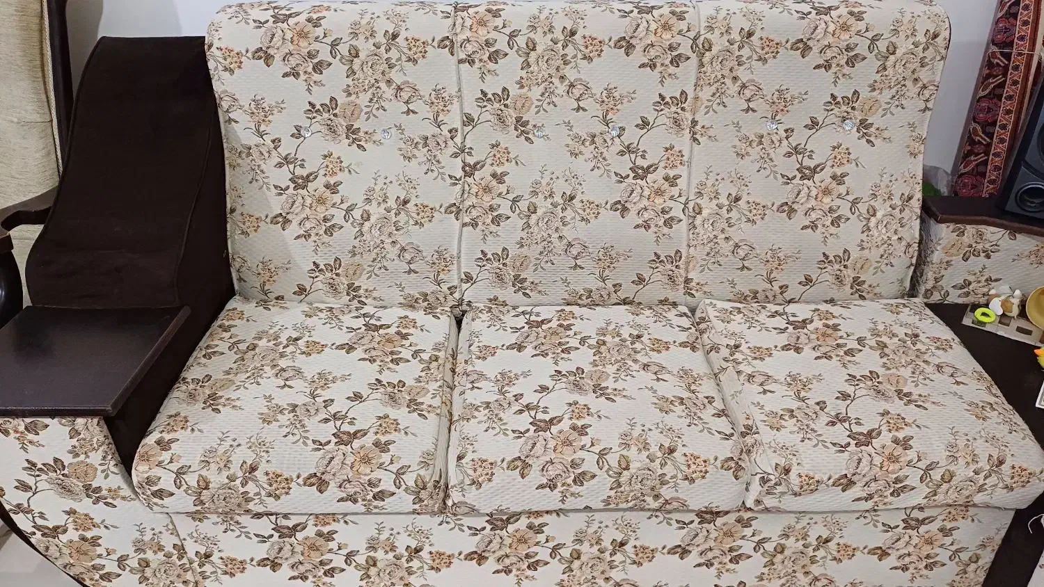 فروش مبل هفت نفره (فوری)|مبلمان خانگی و میز عسلی|شیراز, اکبر آباد|دیوار