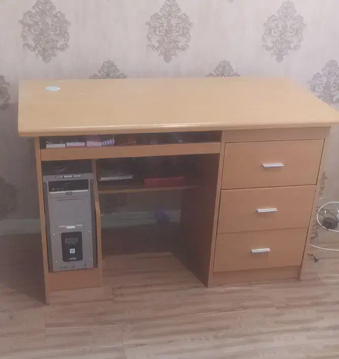 میز کامپیوتر|میز تحریر و کامپیوتر|کرمان, |دیوار