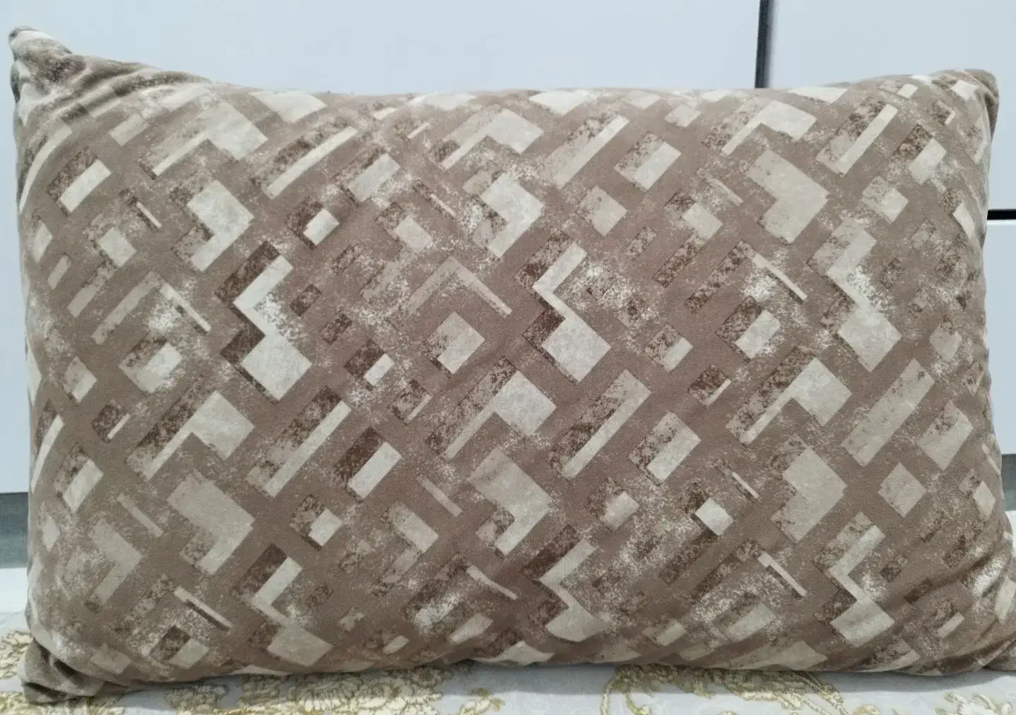 یک دست برگ بالشت|رختخواب، بالش، پتو|مریوان, |دیوار