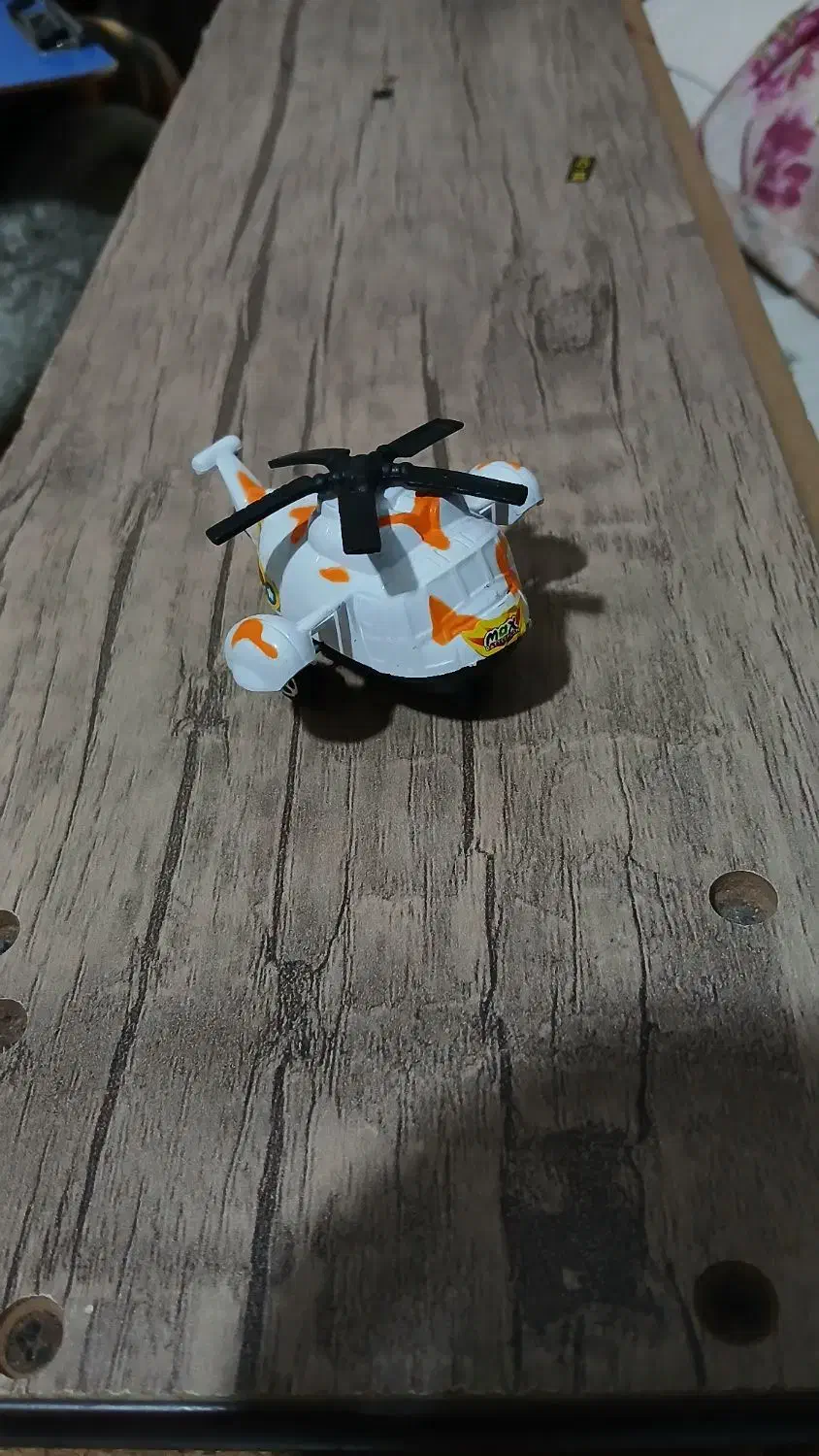 هلی کوپتر|اسباببازی بچه|لنگرود, |دیوار