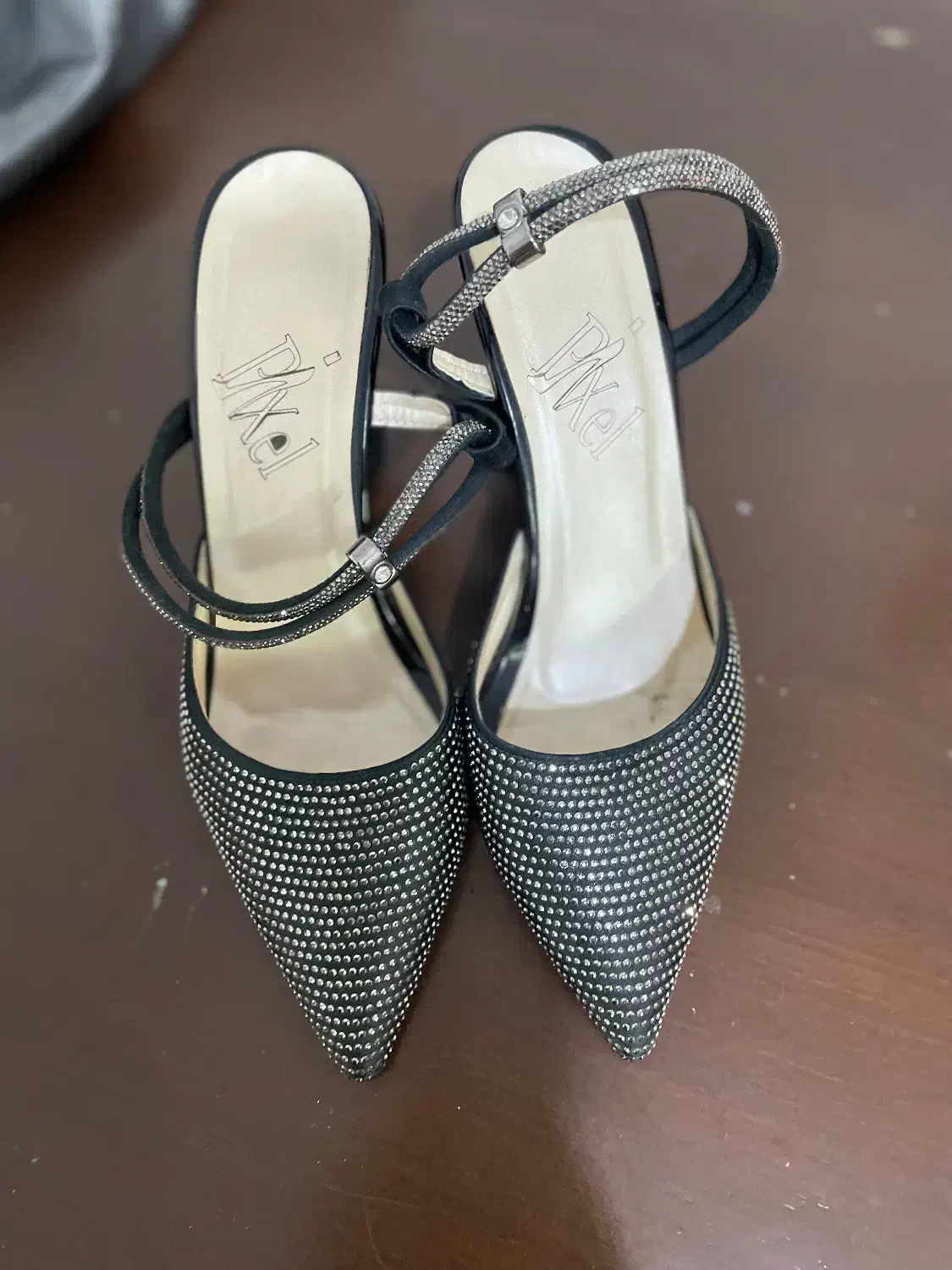 کفش مجلسی|کیف، کفش، کمربند|گرگان, |دیوار