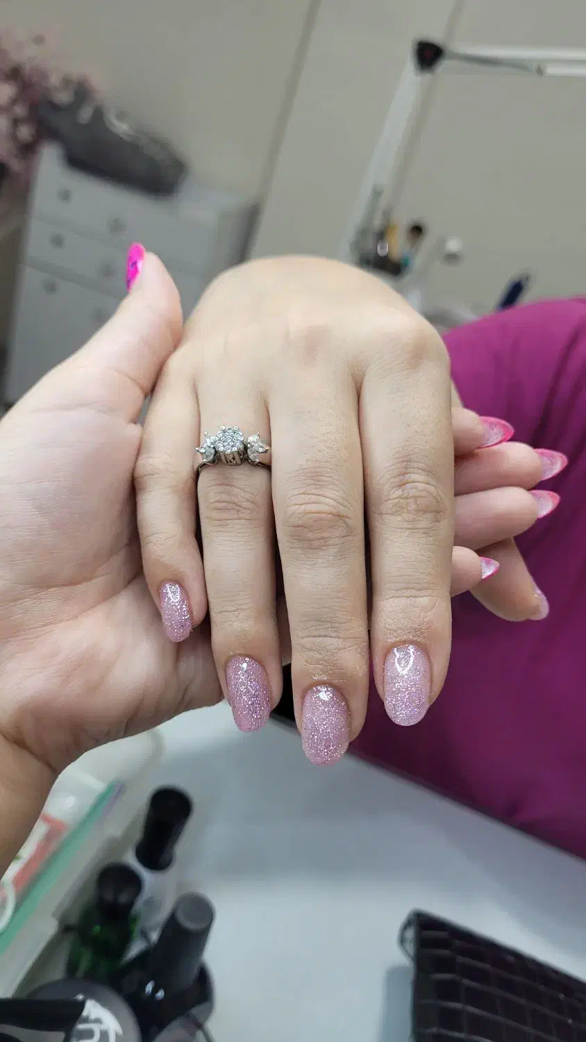 کاشت ناخن ۲۴۰ ترمیم ۱۴۰|خدمات آرایشگری و زیبایی|رشت, فلسطین|دیوار