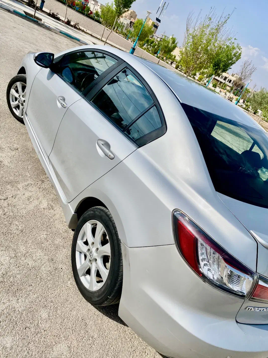 مزدا ۳ نیو مدل ۹۰ تیپ ۳|خودرو سواری و وانت|یزد, |دیوار