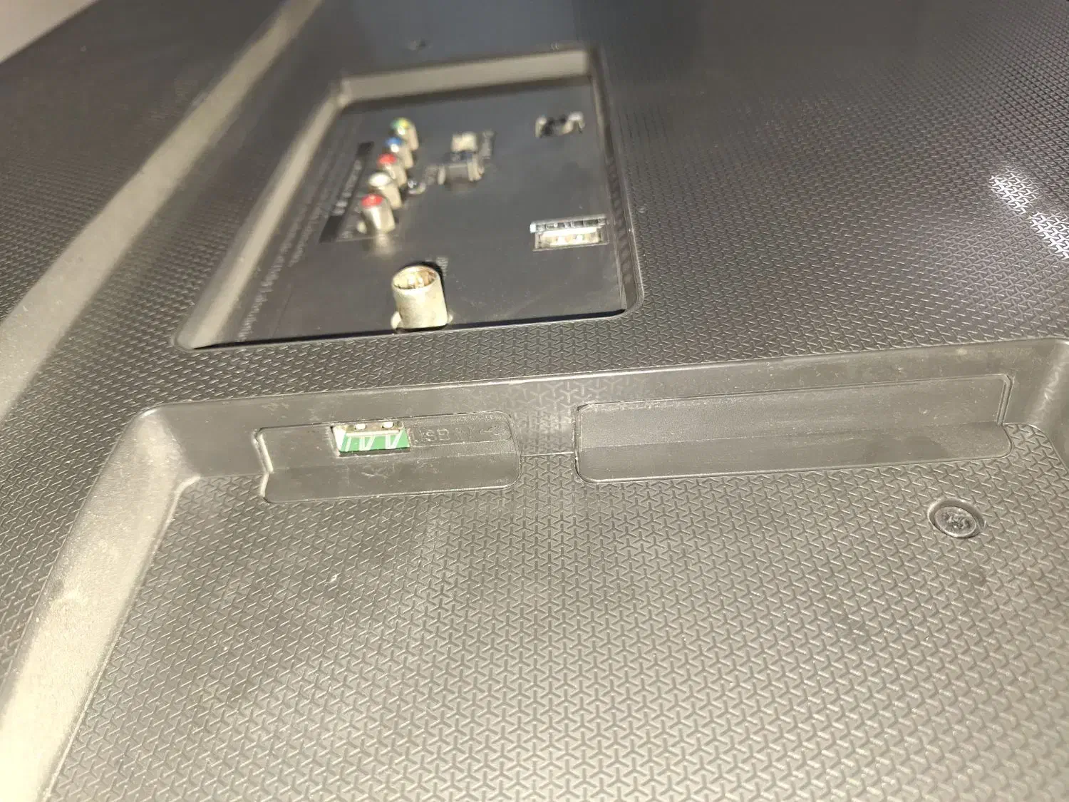 تلویزیون ال جی ۴۳ اینج ال ای دی|تلویزیون و پروژکتور|اسلامشهر, زرافشان|دیوار