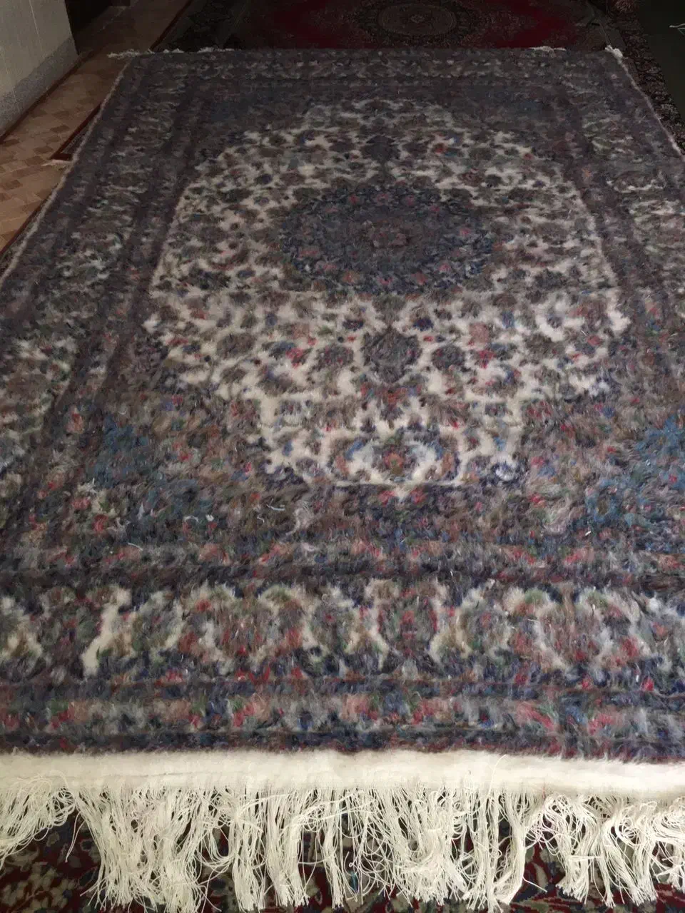 فرش دستبافت طرح بهار|فرش|یزد, |دیوار