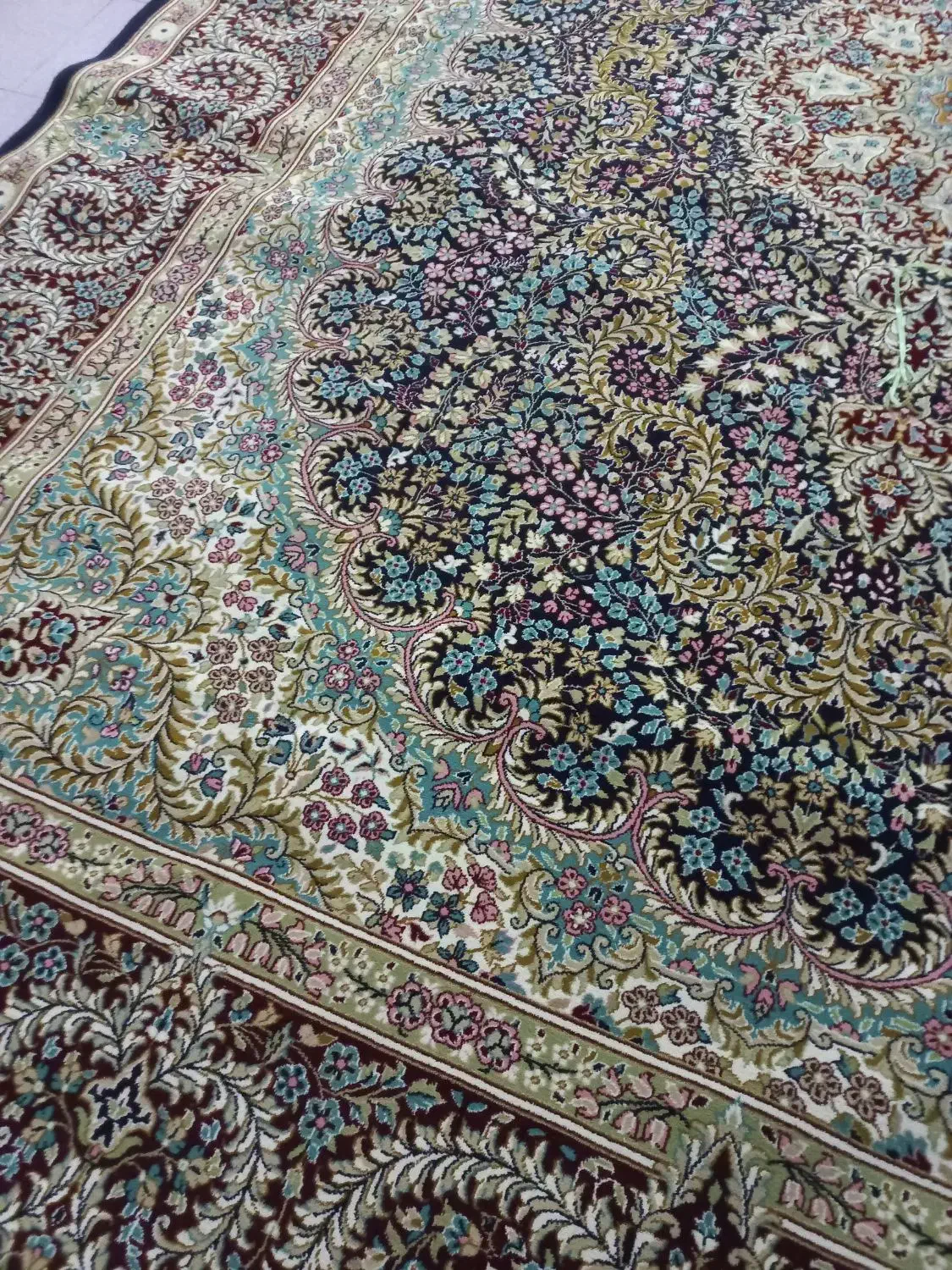 ۲۰ تخته فرش کارکرده درحدنو|فرش|بندرعباس, |دیوار