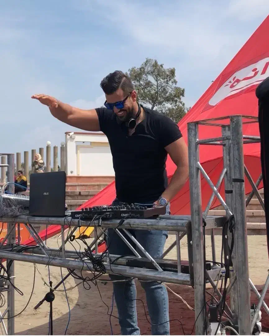 Dj اجرا با بهترین دستگاه دستگاه پایونیر DDj1000|خدمات پذیرایی، مراسم|تهران, سیمای ایران|دیوار