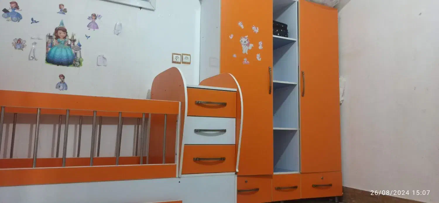 فروش تخب و کمد بچه|تخت و سرویس خواب|چگنی, |دیوار