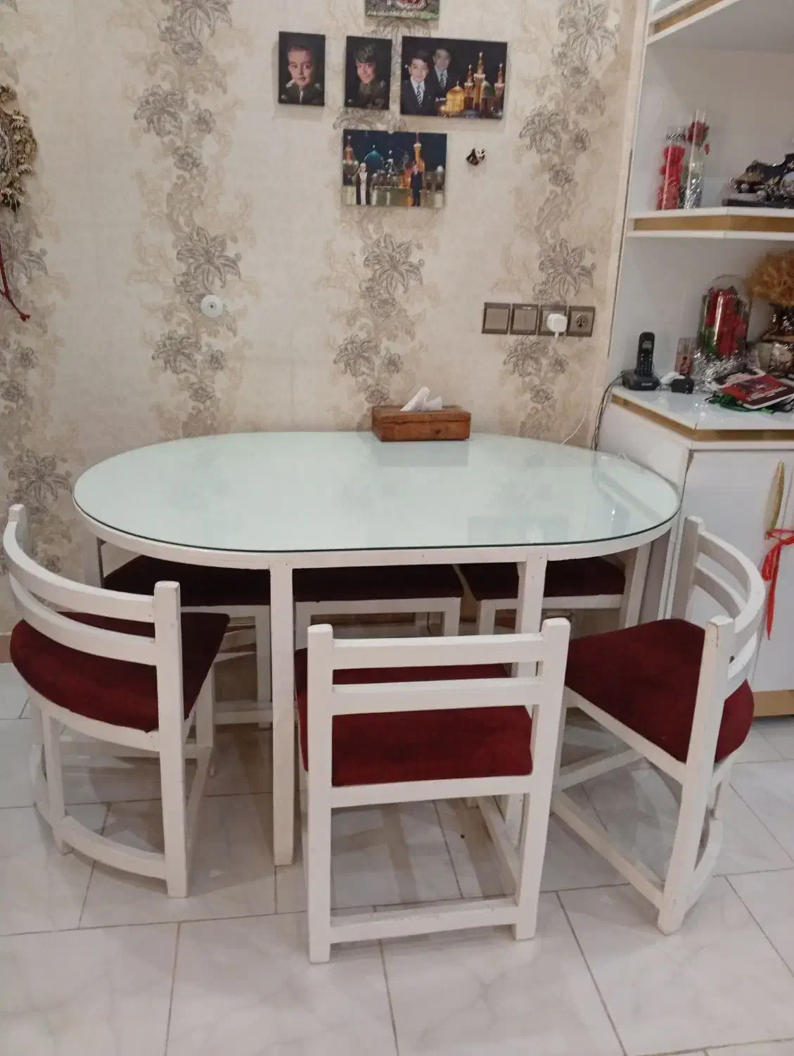 غذاخوری کم جا|میز و صندلی غذاخوری|قرچک, شهرک طلائیه|دیوار