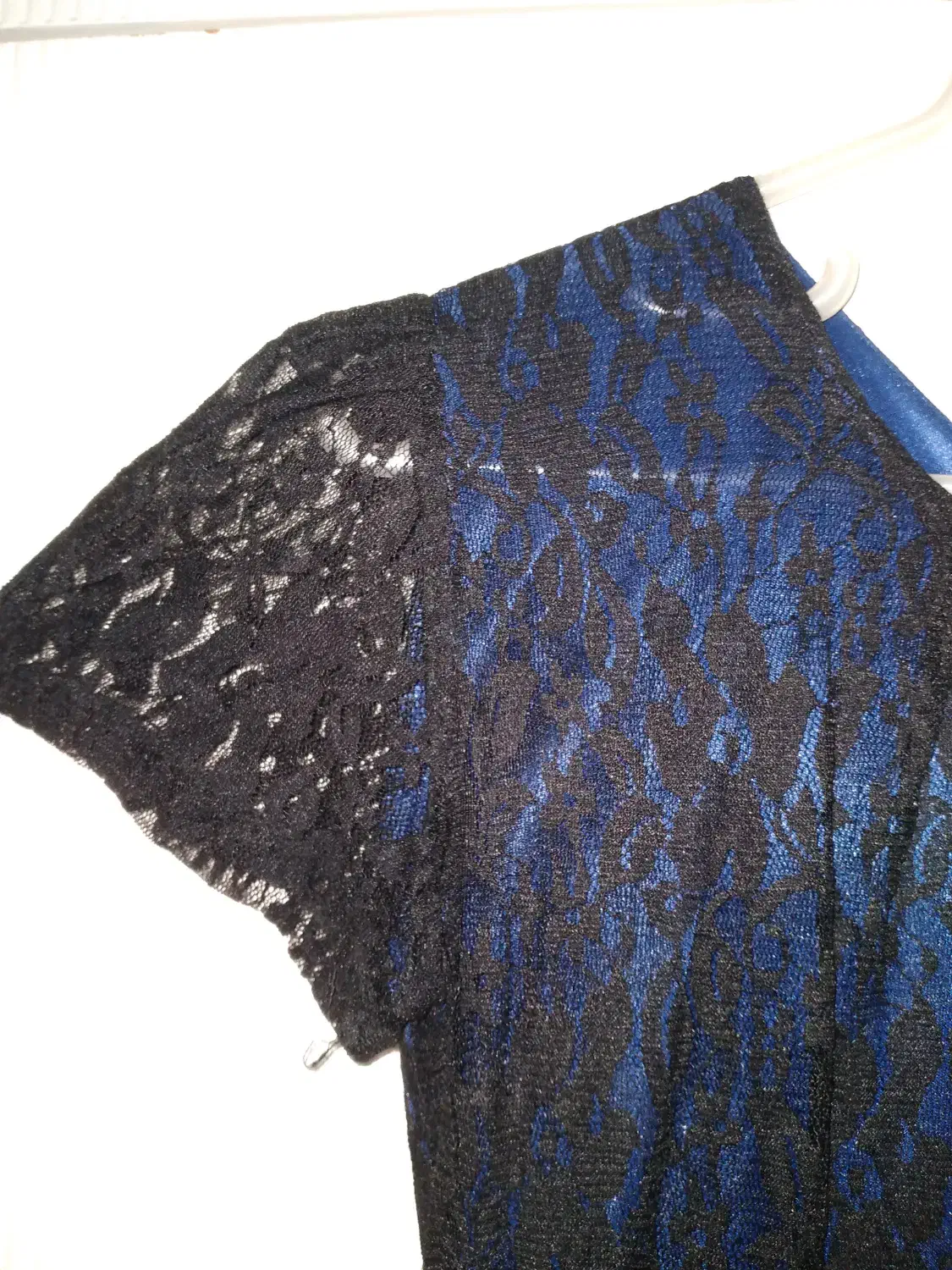 لباس مجلسی زنانه|لباس|رشت, بوسار|دیوار