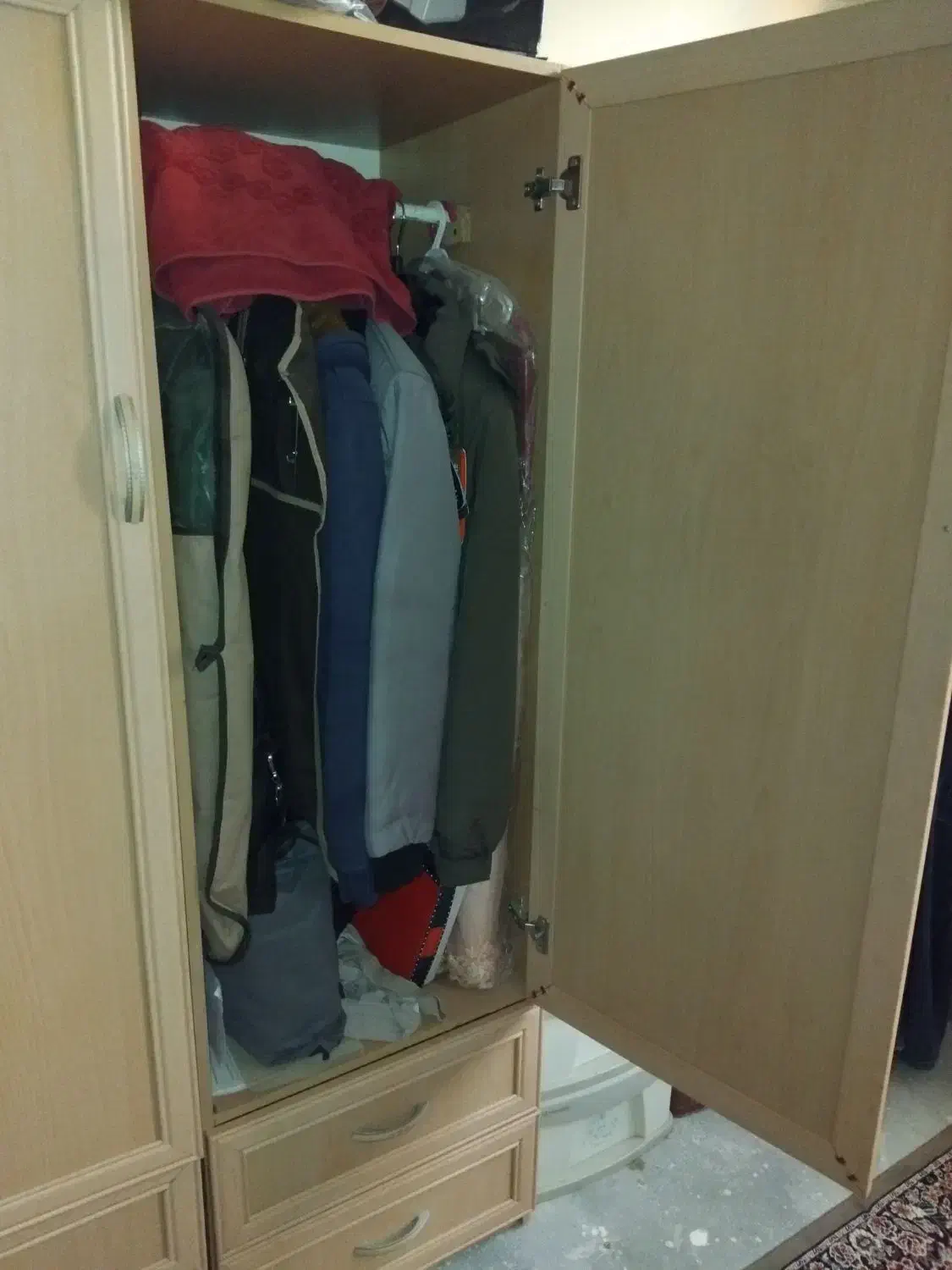 کمد لباس|جاکفشی، کمد، دراور|کرمانشاه, |دیوار