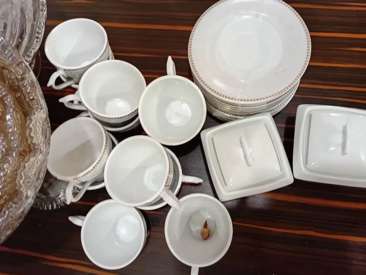 ظروف پذیرایی|ظروف سرو و پذیرایی|اهواز, کمپلو جنوبی|دیوار