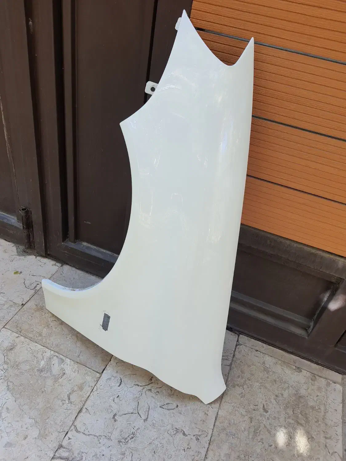 گلگیر فابریک 206 وکاپوت|قطعات یدکی و لوازم جانبی|بوئین زهرا, |دیوار