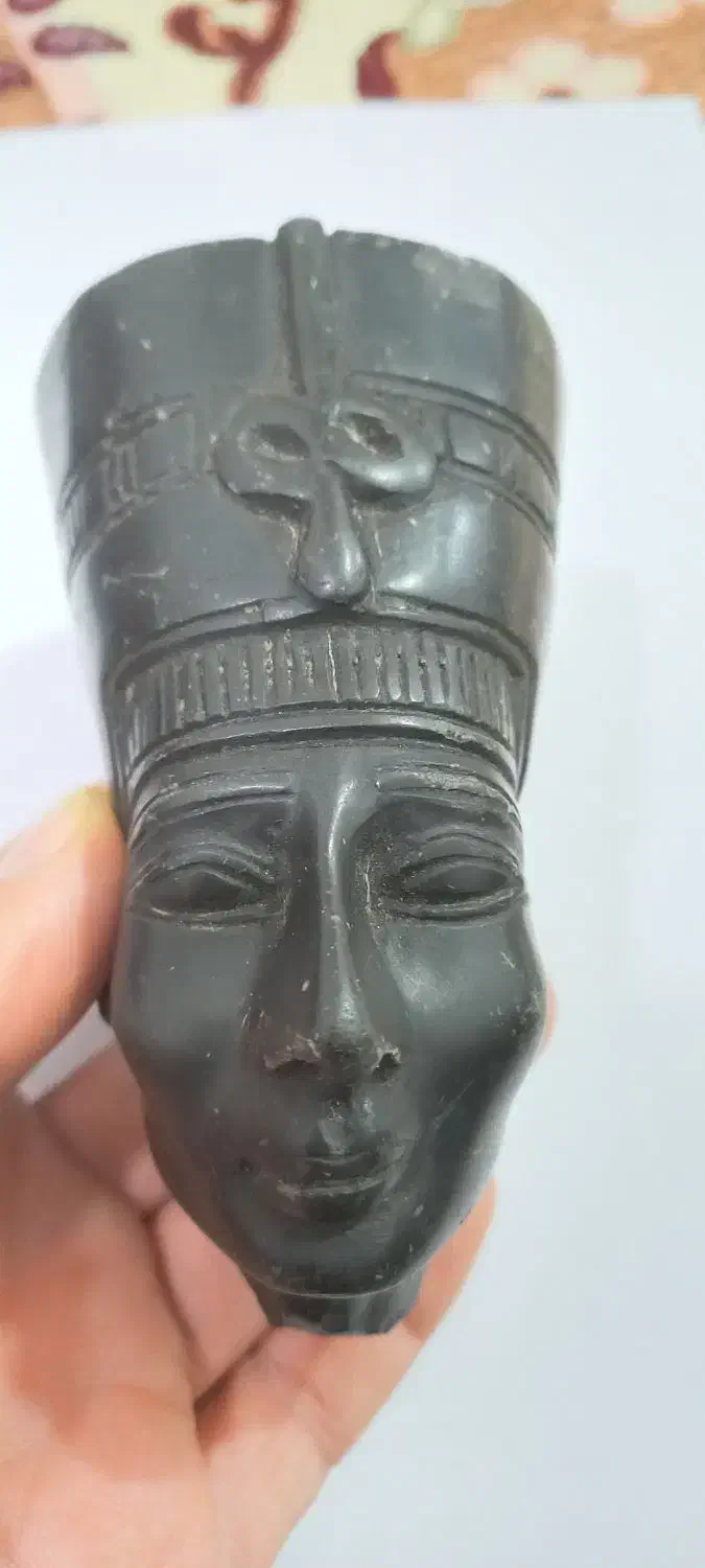 مجسمه سنگی کلکسیونی|کلکسیون اشیاء عتیقه|نسیمشهر, |دیوار