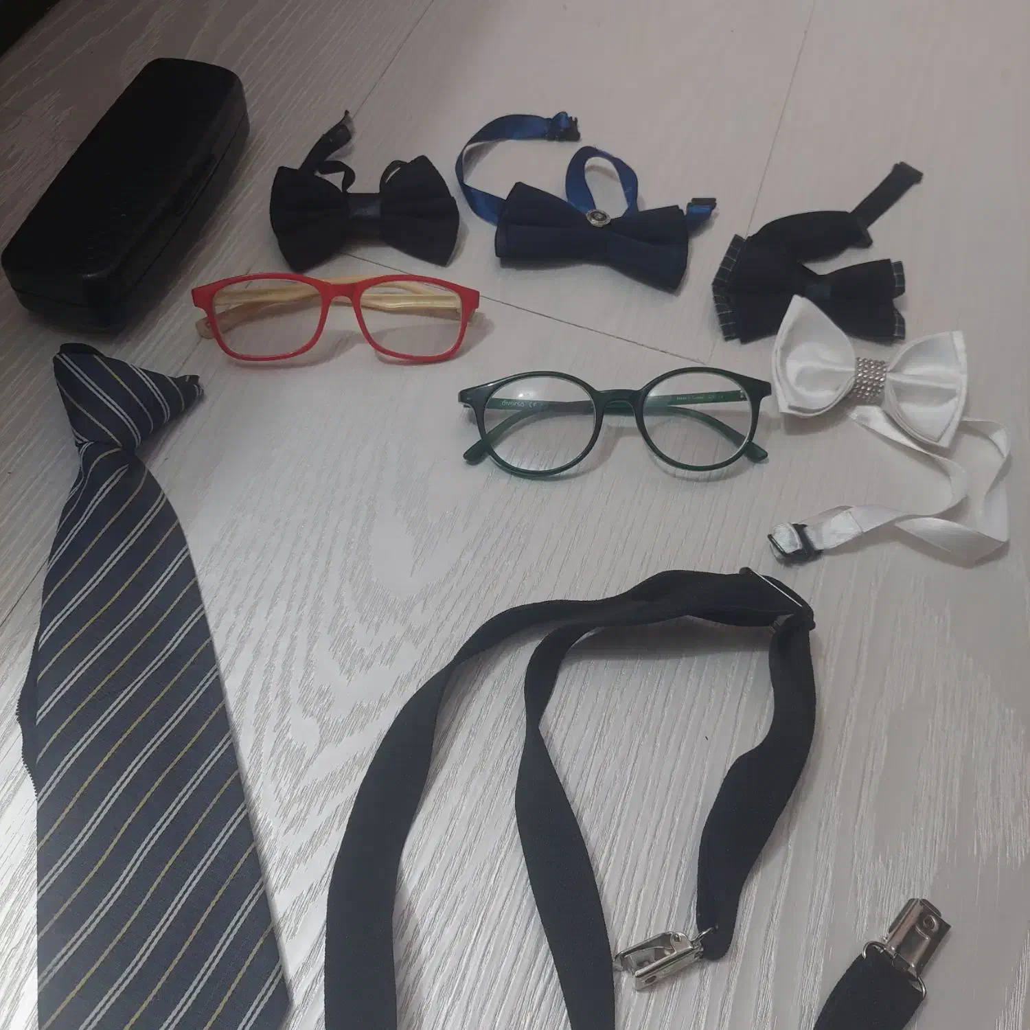 عینک کودک|حراج|اصفهان, شیخ اشراق|دیوار