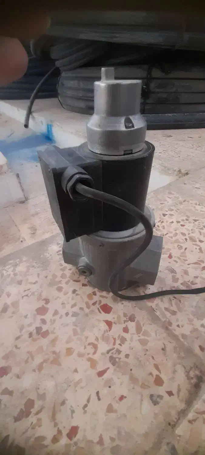 شیر برقی اصلی|مصالح و تجهیزات ساختمان|بروجن, |دیوار