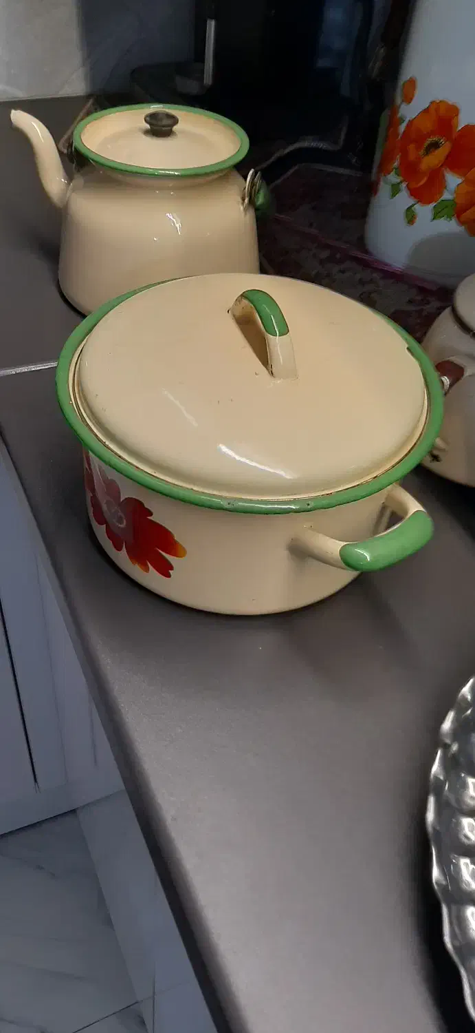 کتری وقوری لعابی قدیمی|سماور، چای‌ساز، قهوه‌ساز|قزوین, |دیوار