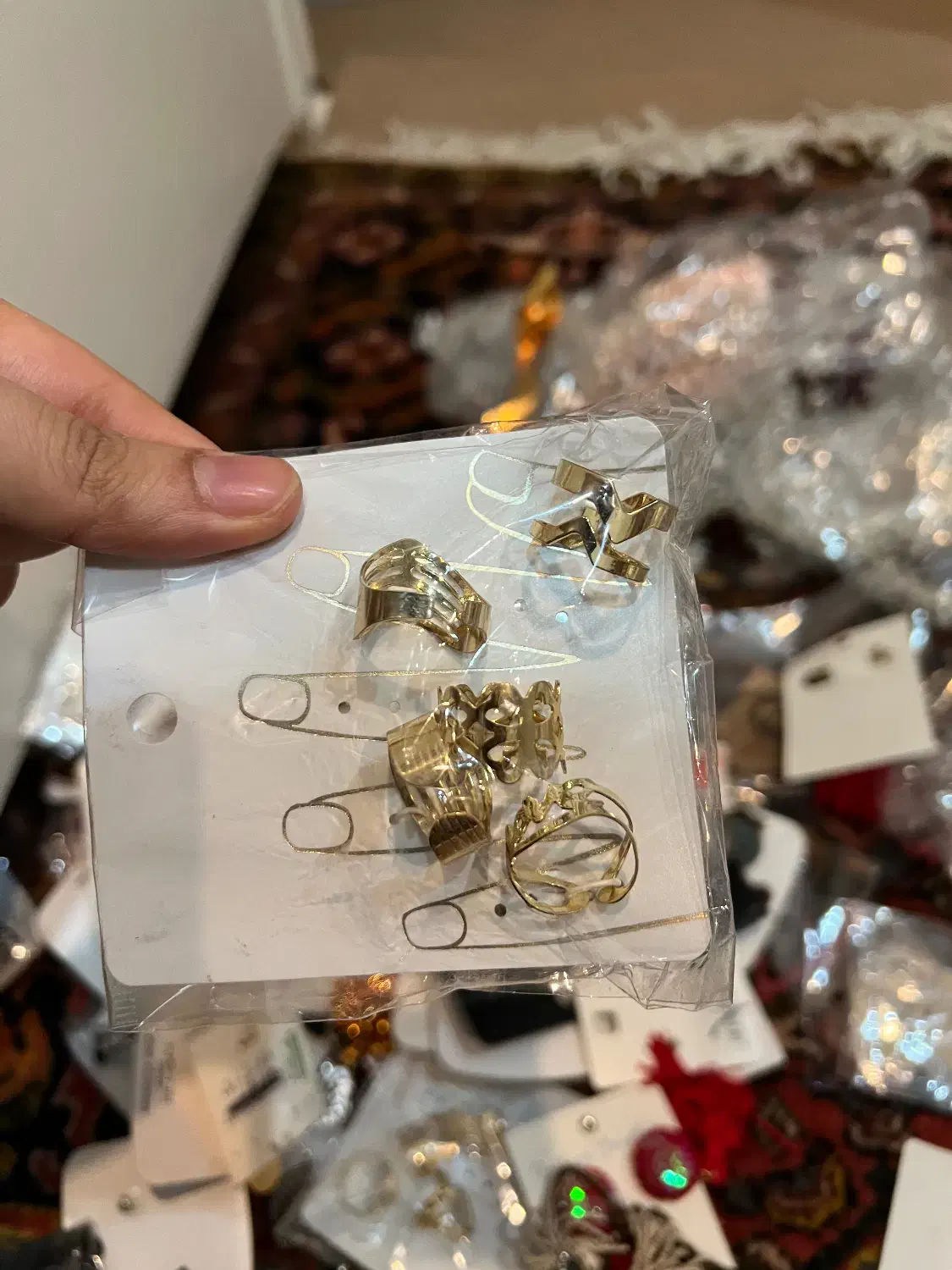 گوشواره و انگشتر بدلیجات فرمالیته و عروسی|بدلیجات|قرچک, زیبا شهر|دیوار