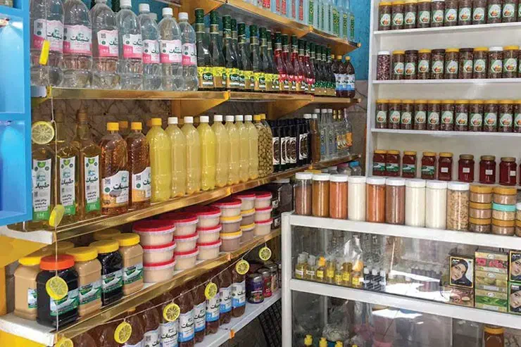 استخدام فروشنده در عطاری|استخدام بازاریابی و فروش|قم, بنیاد|دیوار