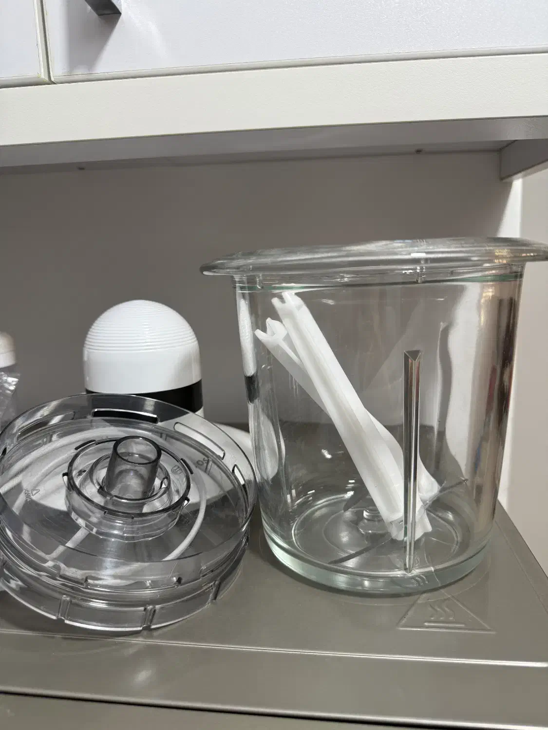 خرد کن|خردکن، آسیاب، غذاساز|آمل, |دیوار