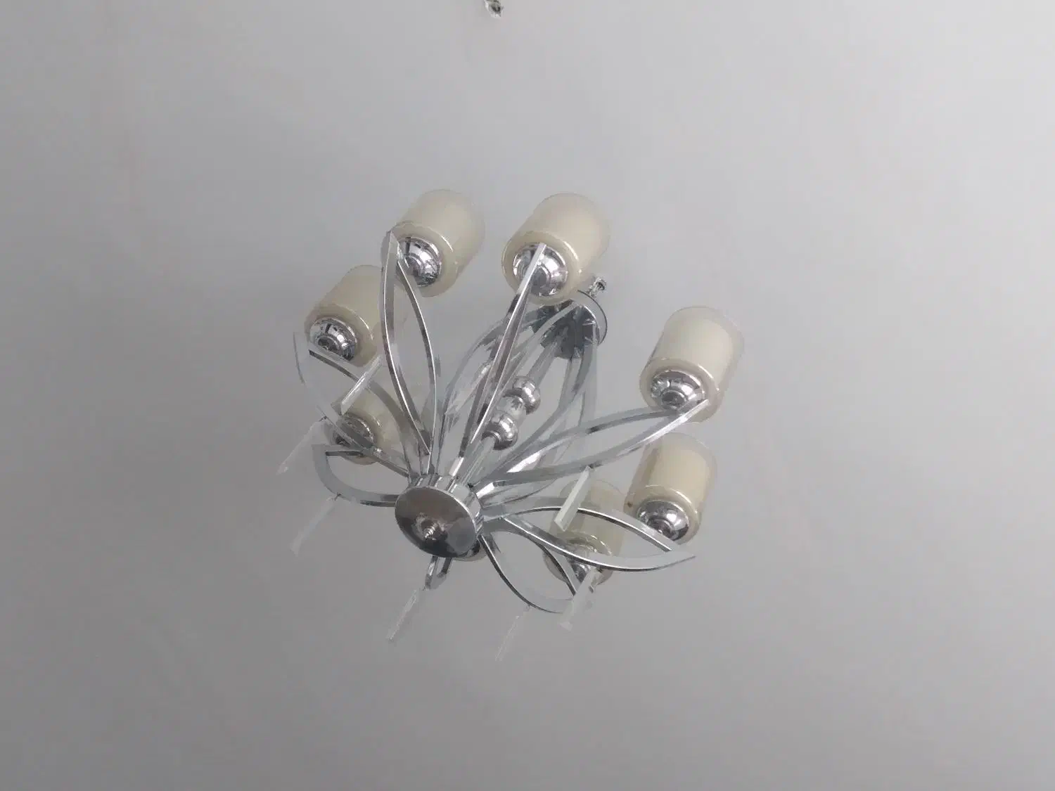 لوستر ۸شاخه|لوستر و چراغ آویز|پاکدشت, شهرک امام رضا|دیوار