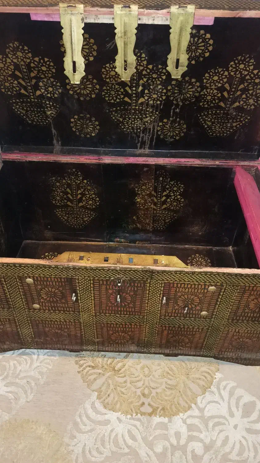 صندوق بزرگ|کلکسیون اشیاء عتیقه|مشهد, کوثر|دیوار