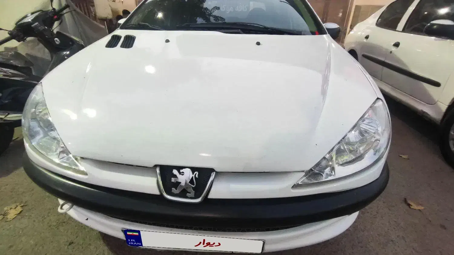 پژو ۲۰۶ sd v8 سفید مدل ۱۳۹۳|خودرو سواری و وانت|هادی شهر, |دیوار