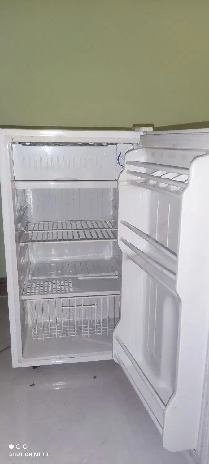 یخچال ۵ فوت|یخچال و فریزر|چاف و چمخاله, |دیوار