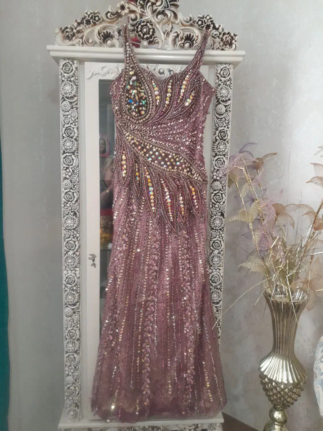 لباس مجلسی|لباس|ورامین, ورامین|دیوار