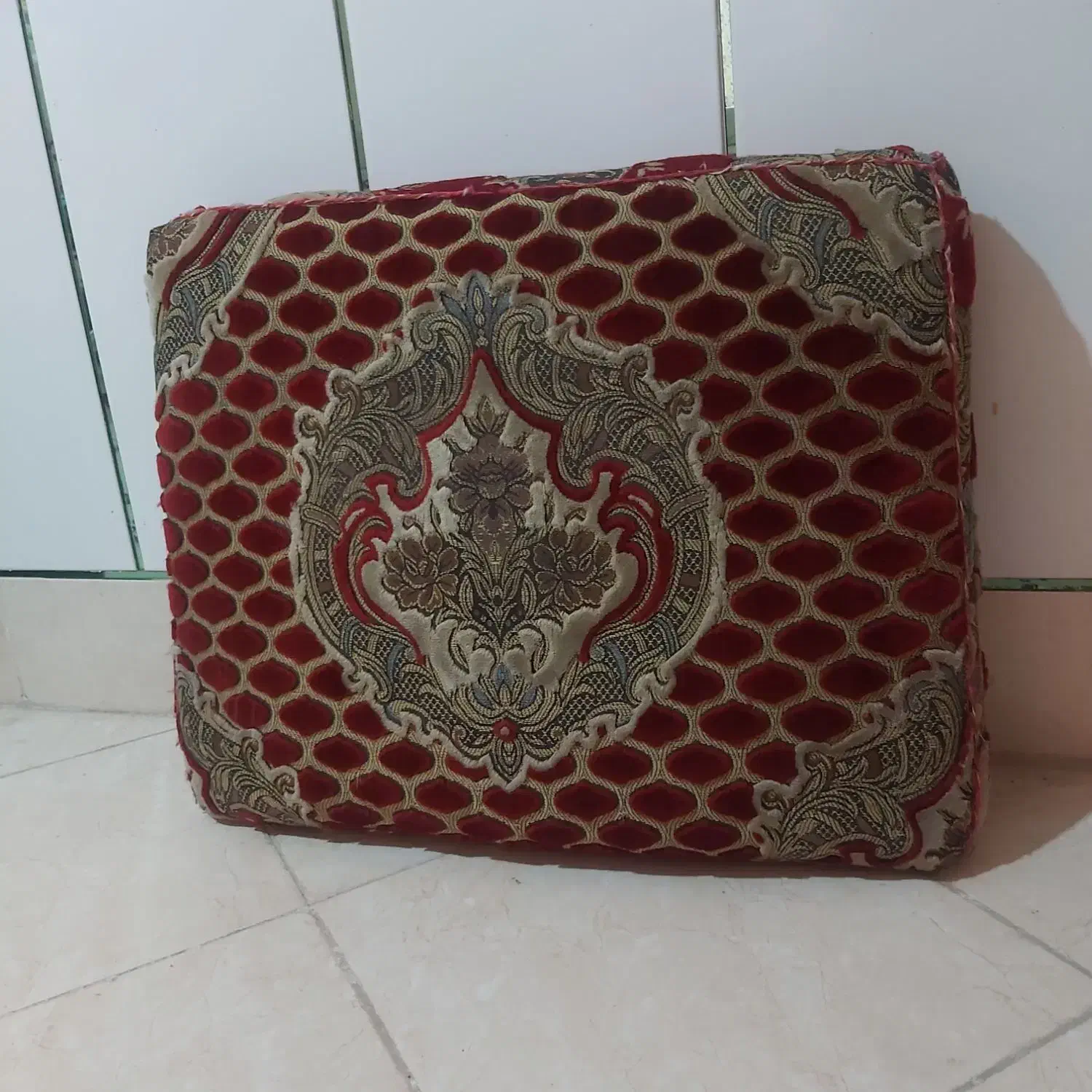 پشتی کُرک|پشتی|مسجد سلیمان, |دیوار