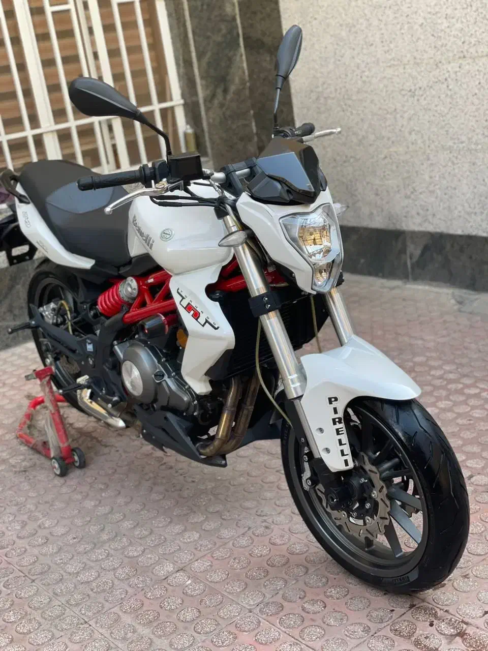 بنلی ۳۰۰|موتورسیکلت|کرج, حصارک بالا|دیوار