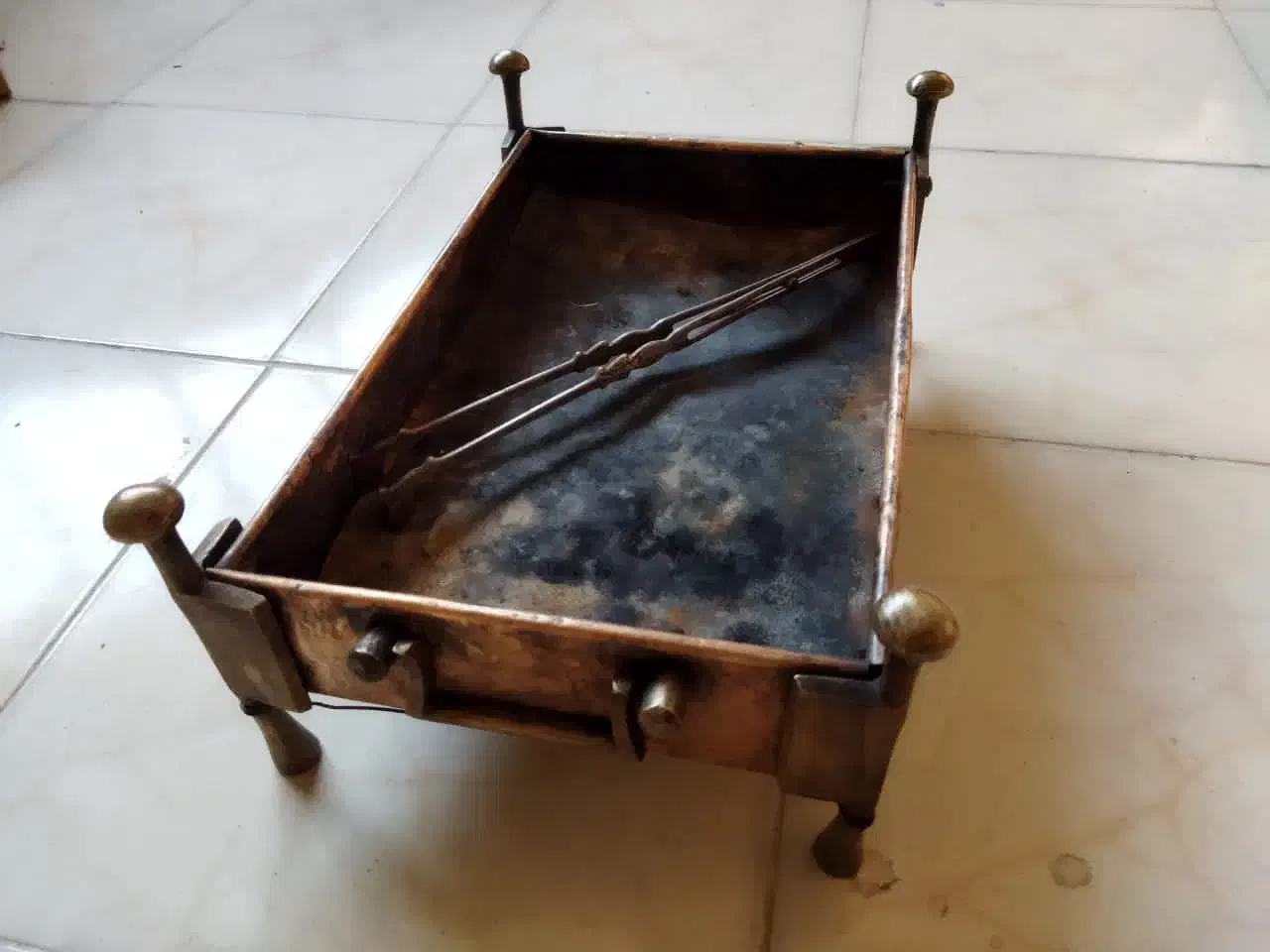 منقل مسی قدیمی|کلکسیون اشیاء عتیقه|دزفول, |دیوار