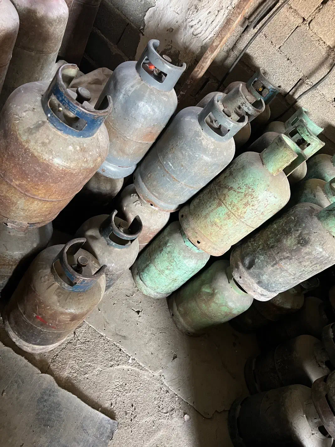 شارژ و فروش کپسول گاز|اجاق گاز و لوازم برقی پخت‌وپز|اسلام‌شهر, مظفریه|دیوار