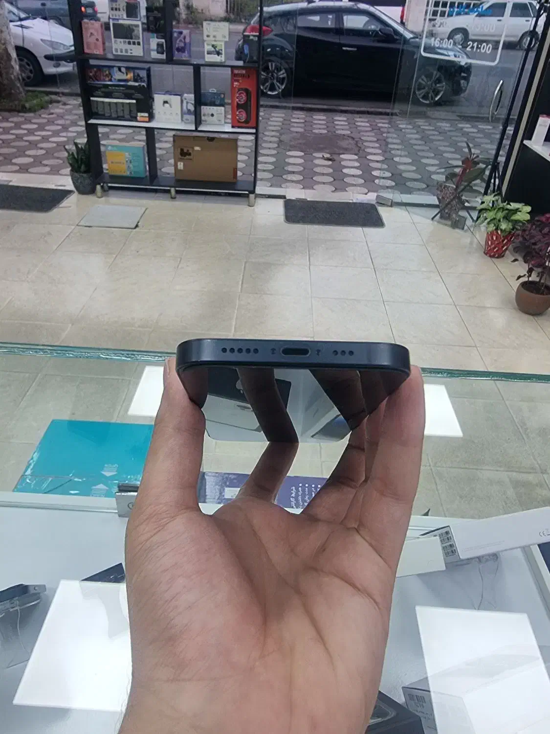 گوشی آیفون 13 تمیز|موبایل|رودسر, |دیوار