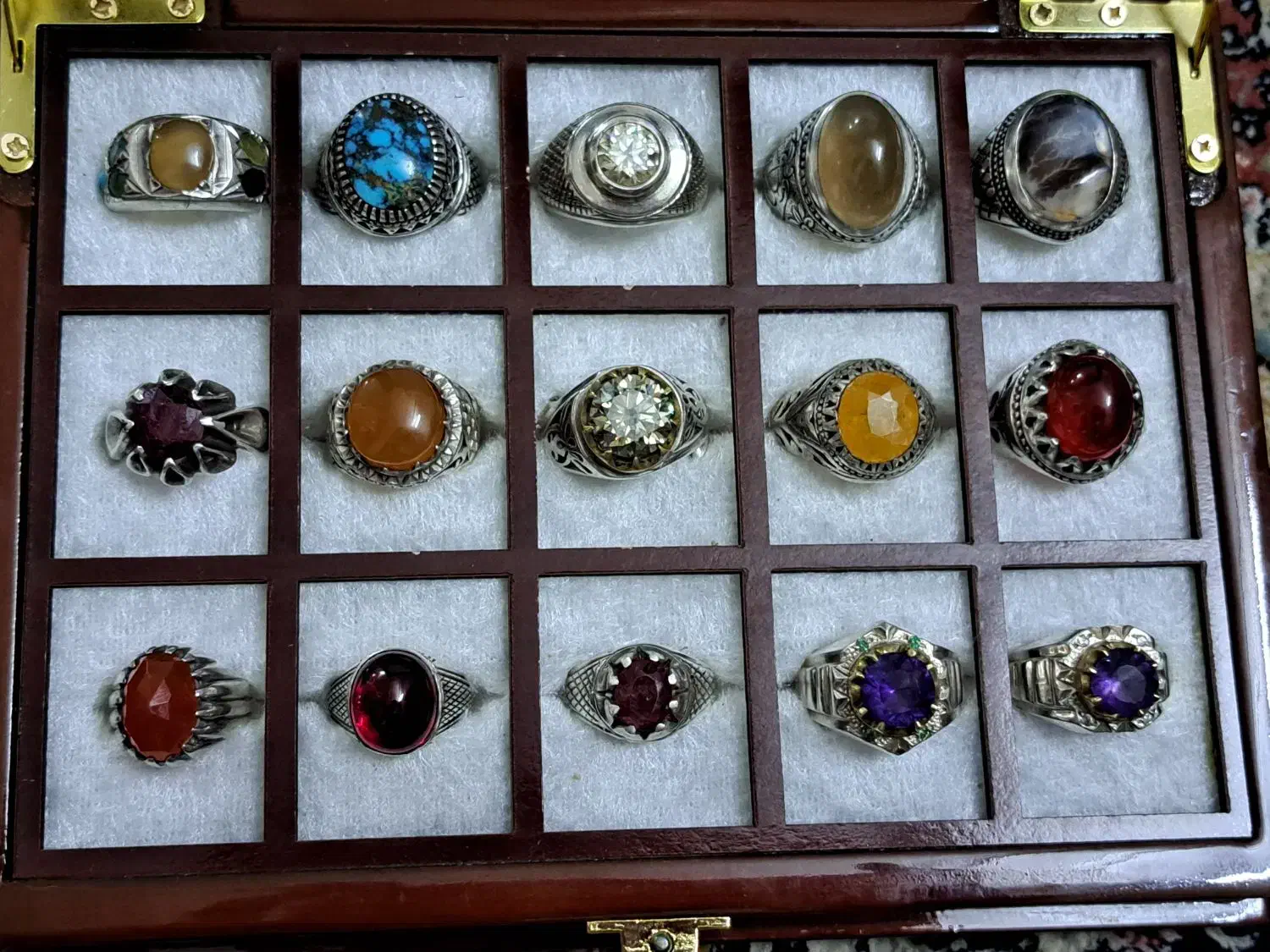 انگشتر‌دست‌سازگرمی‌۲۳۰‌|جواهرات|خمینی‌شهر, |دیوار