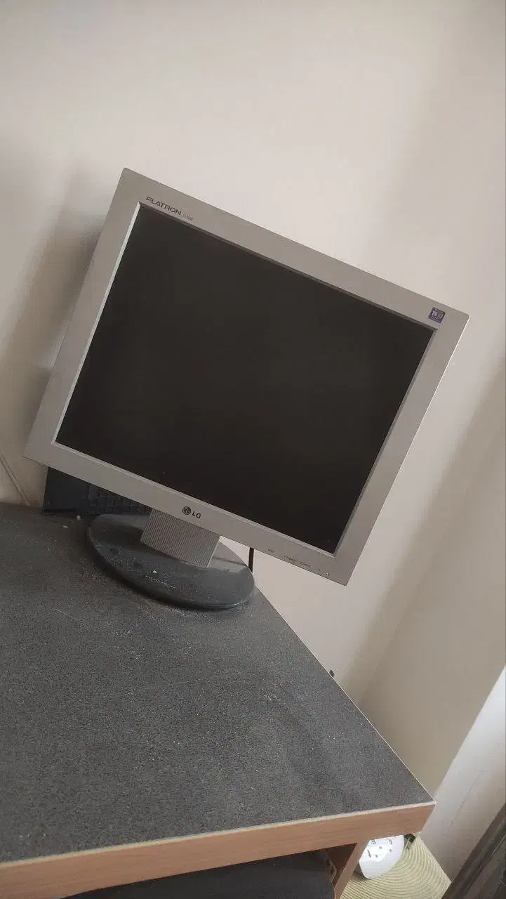 کامپیوتر|رایانه رومیزی|سمنان, |دیوار