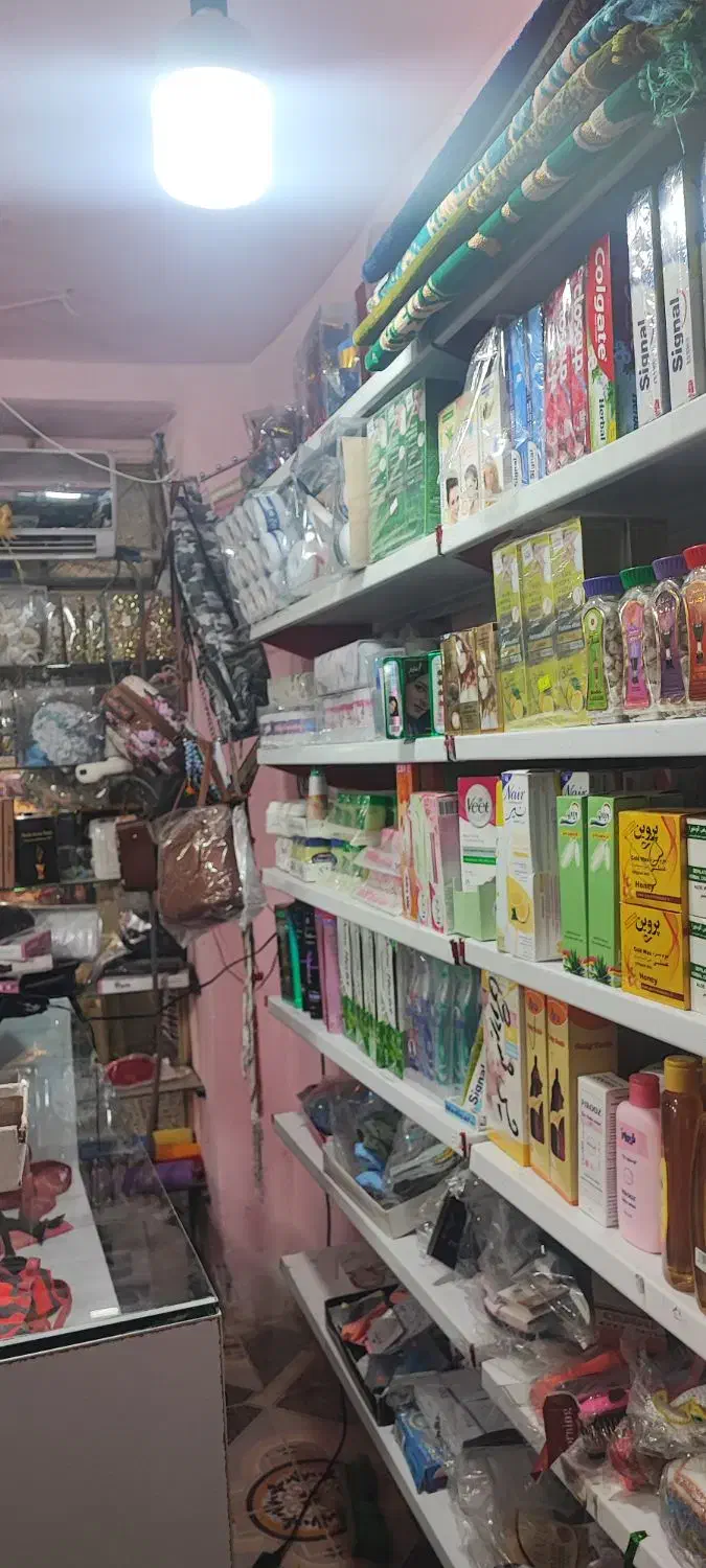 فروش لوکس فروشی و بدلیجات سرباز کلات|فروشگاه و مغازه|سرباز, |دیوار