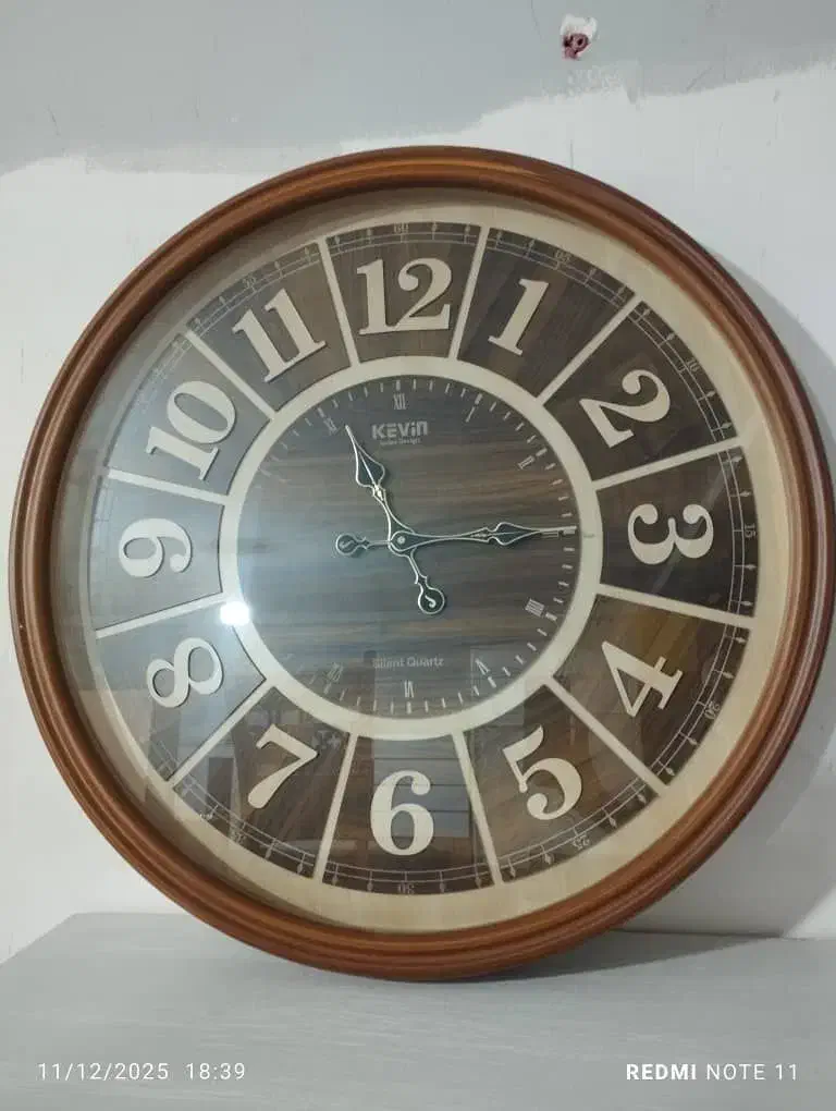 ساعت دیواری تمام چوب|ساعت دیواری و تزئینی|خرم‌آباد, |دیوار