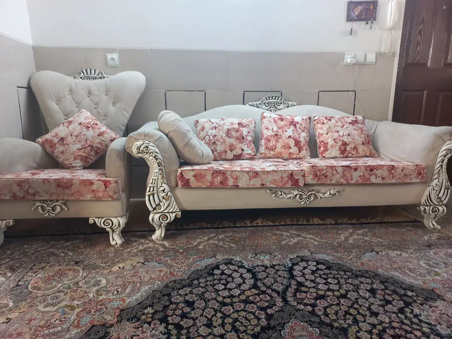 مبل‌۸نفره ب همراه میز عسلی|مبلمان خانگی و میز عسلی|خمین, |دیوار