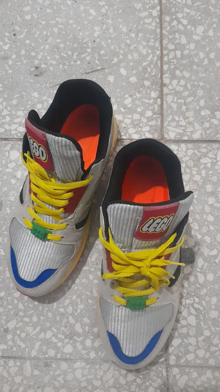 کفش اسپرت|کیف، کفش، کمربند|سبزوار, فقیه سبزواری|دیوار