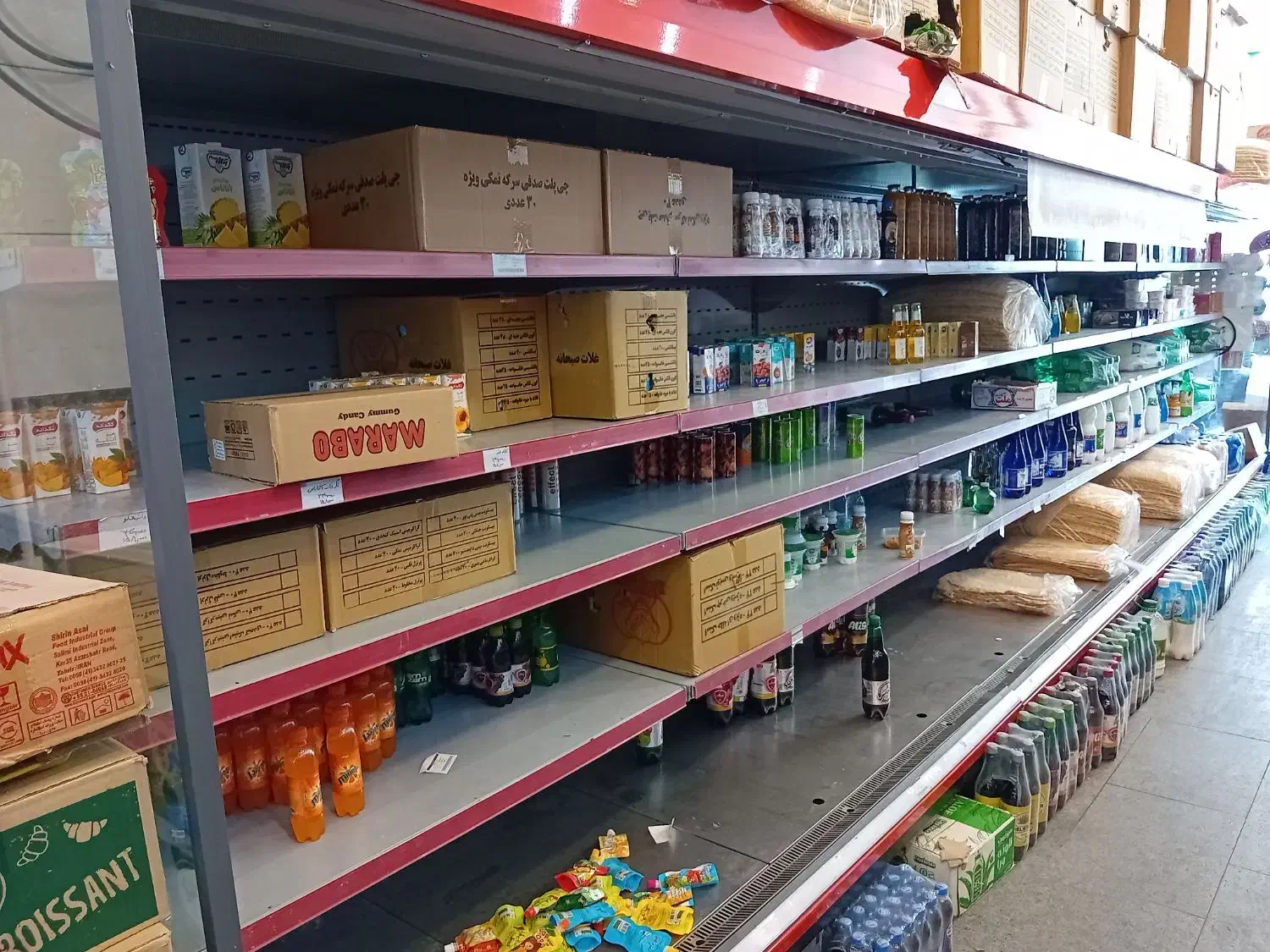 یخچال پرده هوا ۷.۵ متری و یخچال خوابیده|یخچال و فریزر|خسروشاه, |دیوار