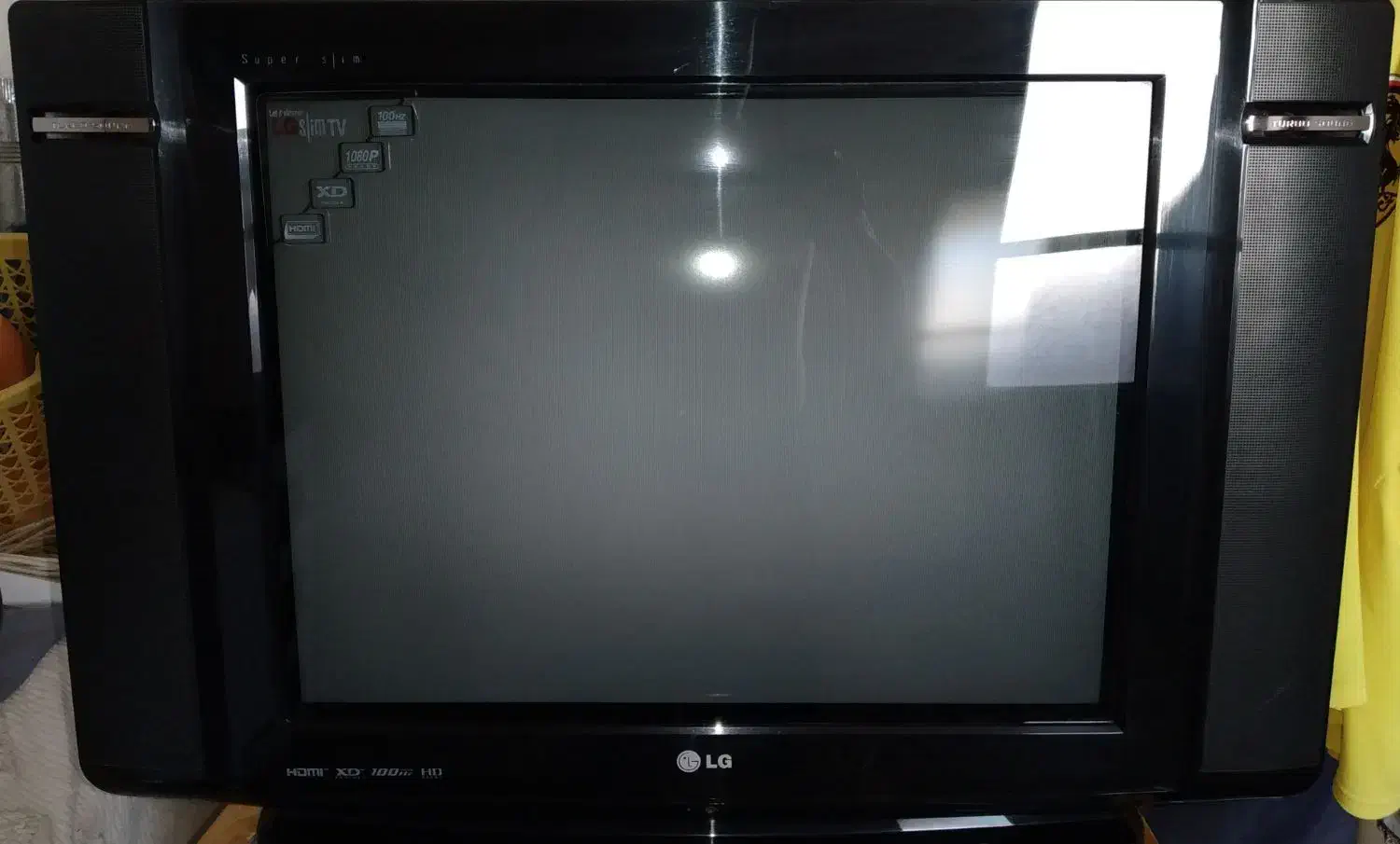 تلویزیون  29 اینچ LG|تلویزیون و پروژکتور|زرقان, |دیوار