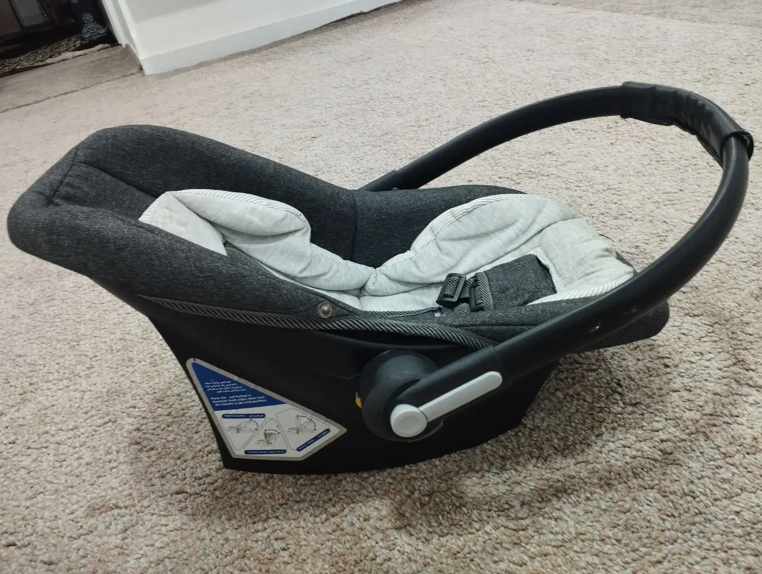 فروشی در حد نو|کالسکه و لوازم جانبی|شوش, |دیوار