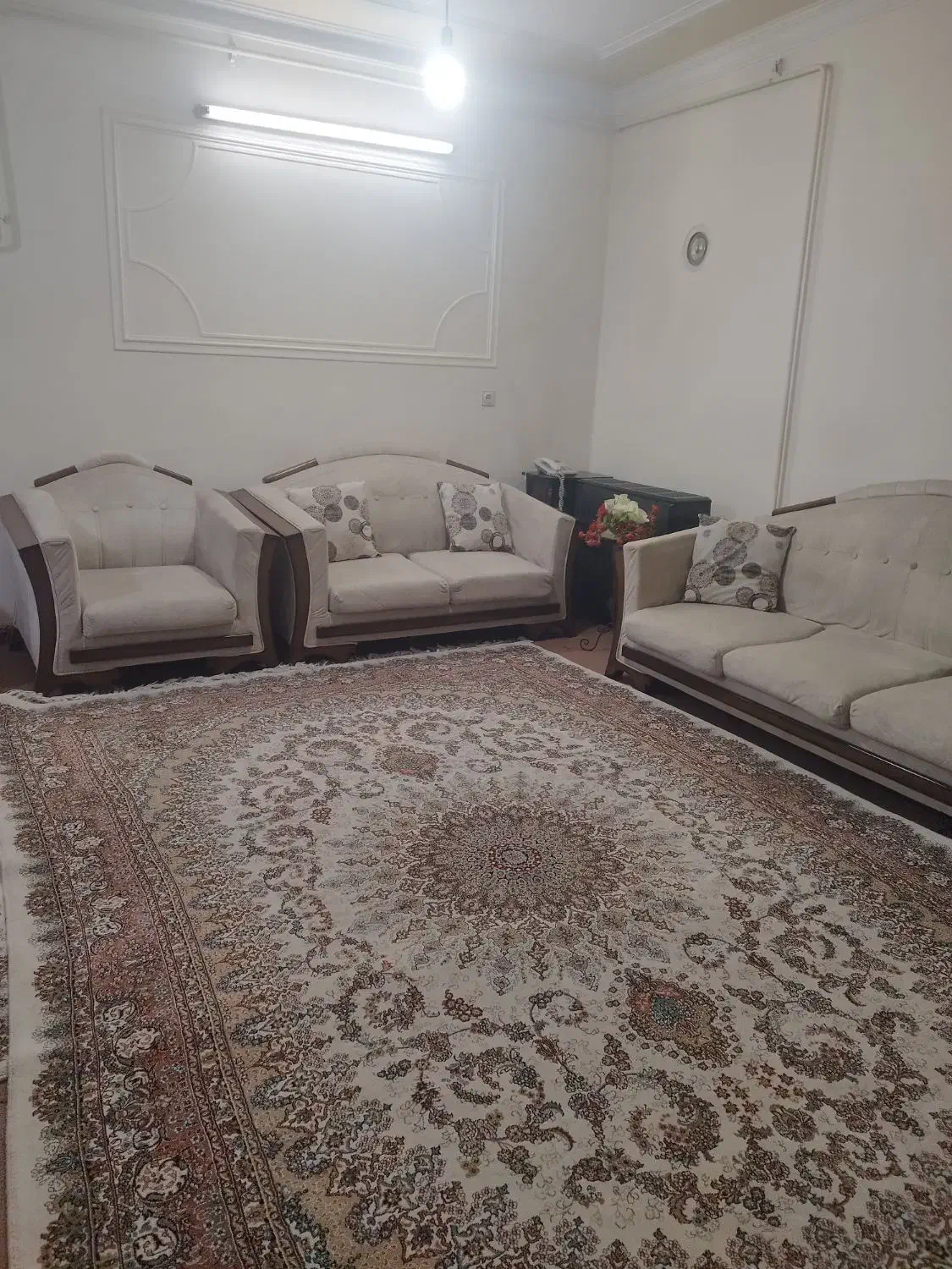 مبل ۷نفره+میز ناهارخوری|مبلمان خانگی و میز عسلی|گرگان, |دیوار