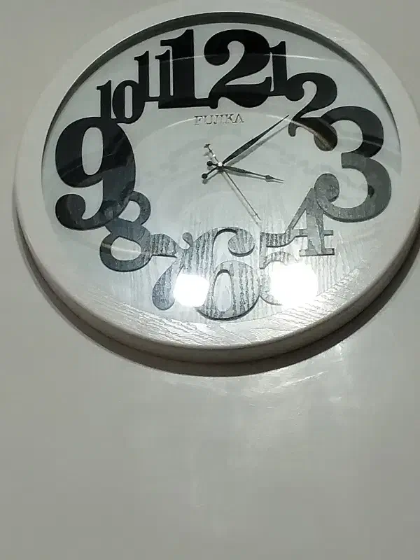 ساعت دیواری|ساعت دیواری و تزئینی|تربت‌حیدریه, آغوی|دیوار