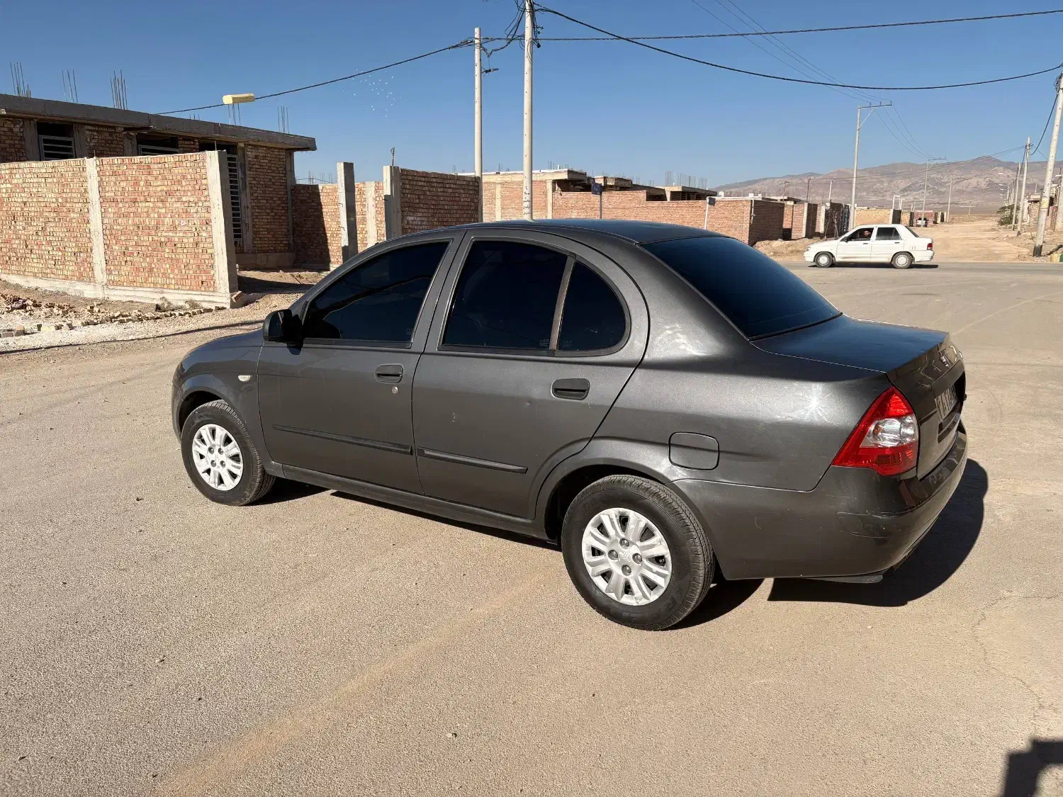 تیبا ۱ خانگی مدل ۹۷|خودرو سواری و وانت|زرند, |دیوار