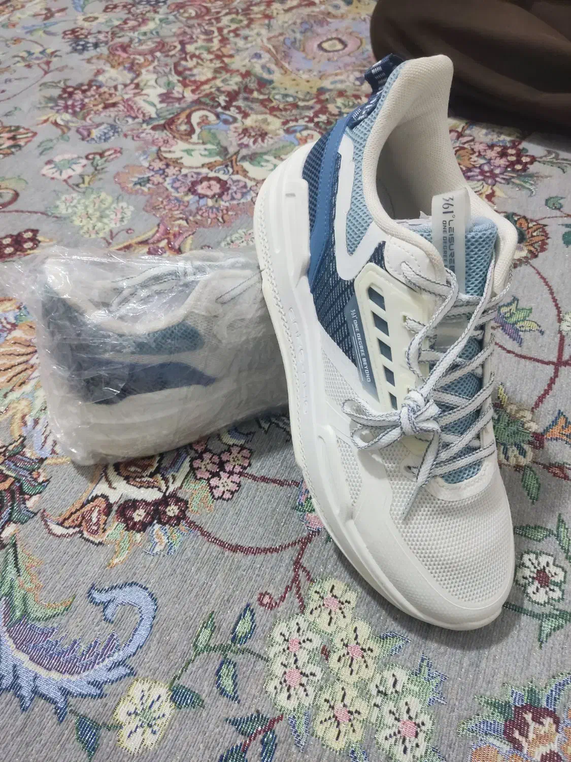 کفش کتونی361|کیف، کفش، کمربند|کرمانشاه, |دیوار