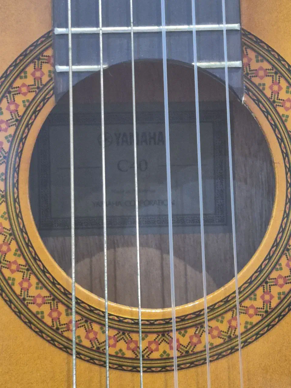 یک عدد گیتار یاماها c40 اصل اندونزی بفروش می رسد|گیتار، بیس، امپلیفایر|گنبد کاووس, |دیوار