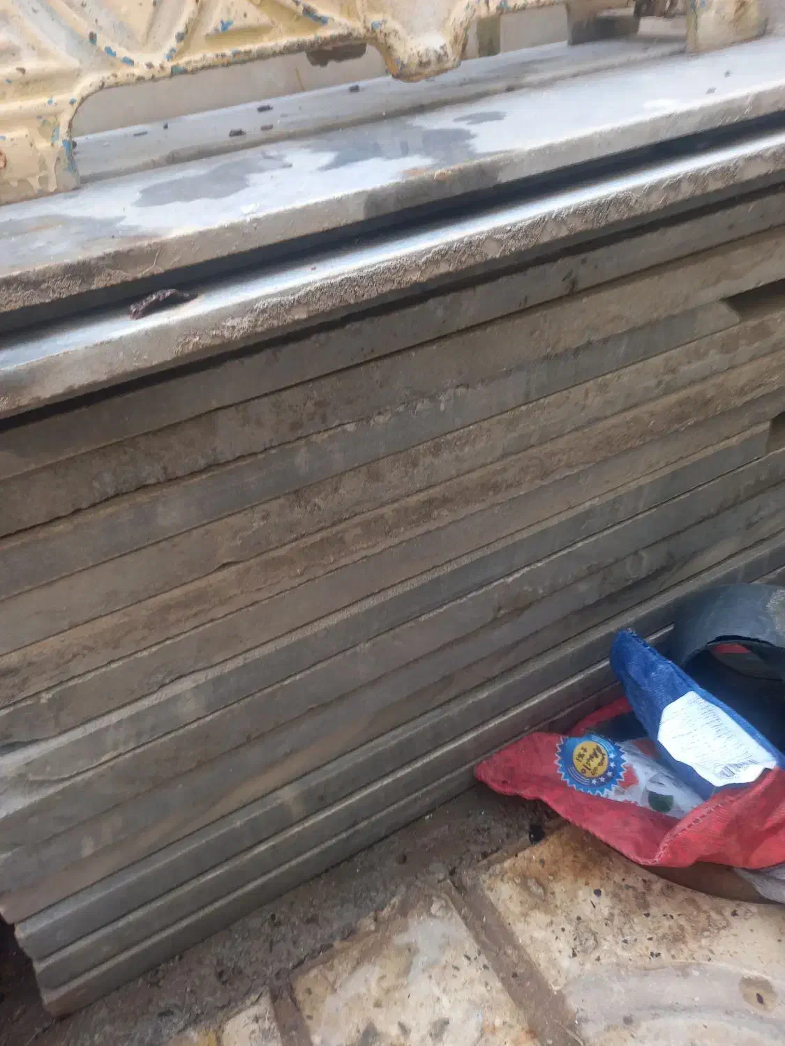 سنگ پله|مجسمه، تندیس، ماکت|اسلام‌‌آباد غرب, |دیوار